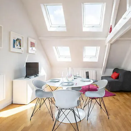 公寓 Avec Balcon A Robertsau