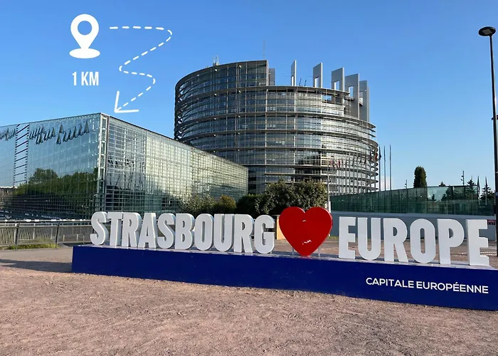 Avec Balcon A Robertsau * Strasbourg